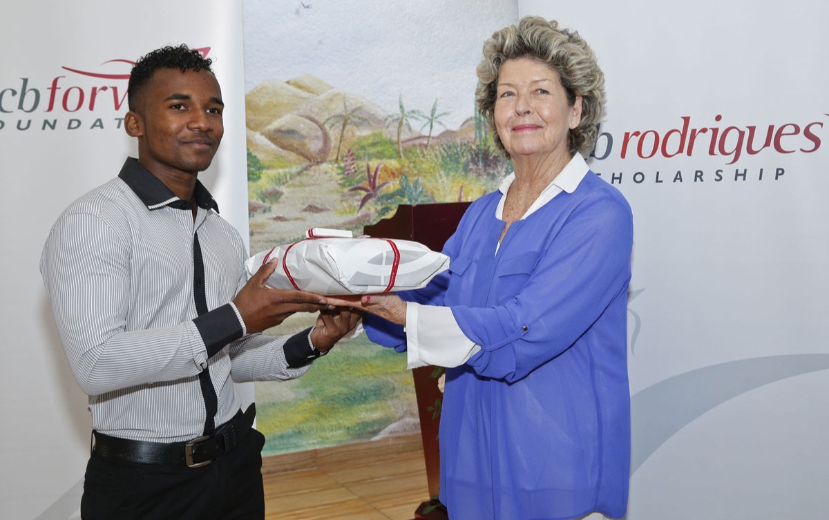 MCB Rodrigues scholarship of 2016